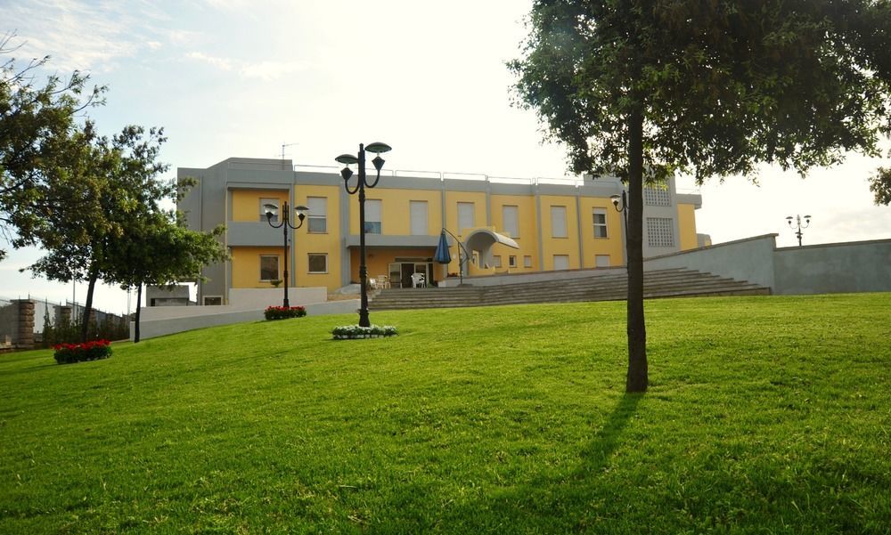 Balai Hotel